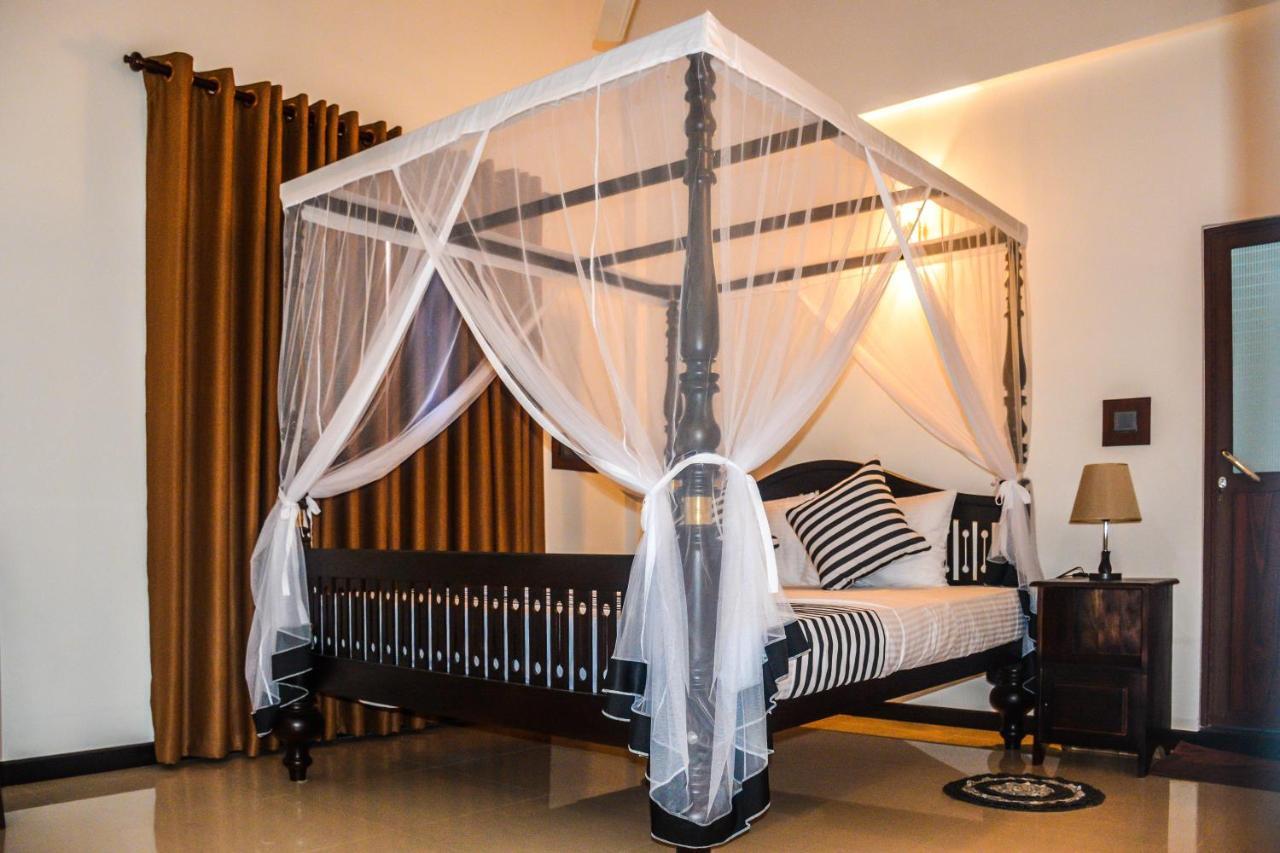 Janu Homestay Tangalle Luaran gambar