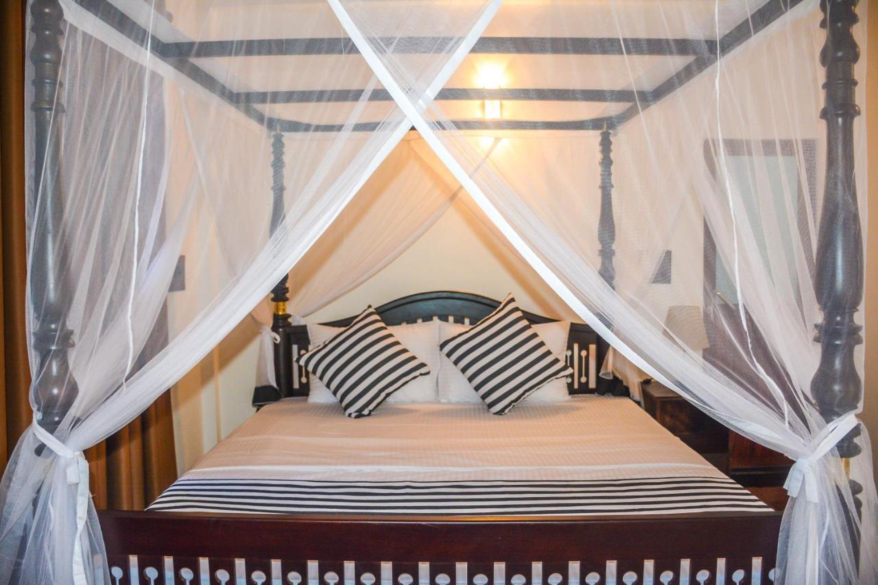 Janu Homestay Tangalle Luaran gambar