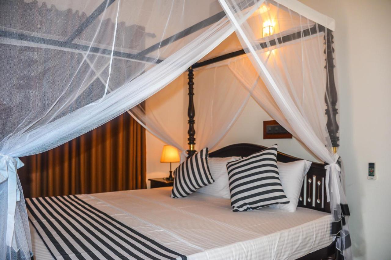 Janu Homestay Tangalle Luaran gambar