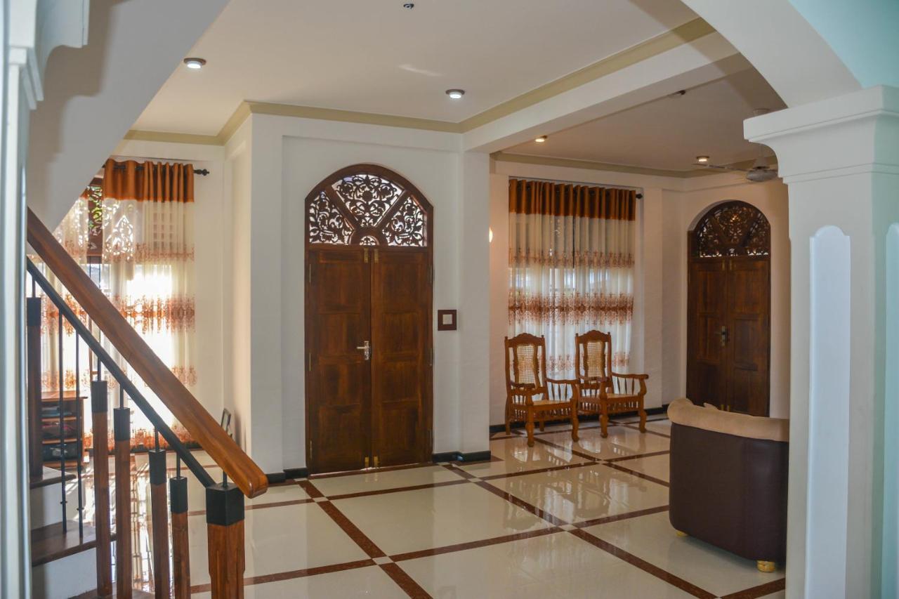Janu Homestay Tangalle Luaran gambar
