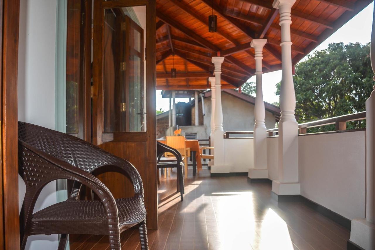 Janu Homestay Tangalle Luaran gambar