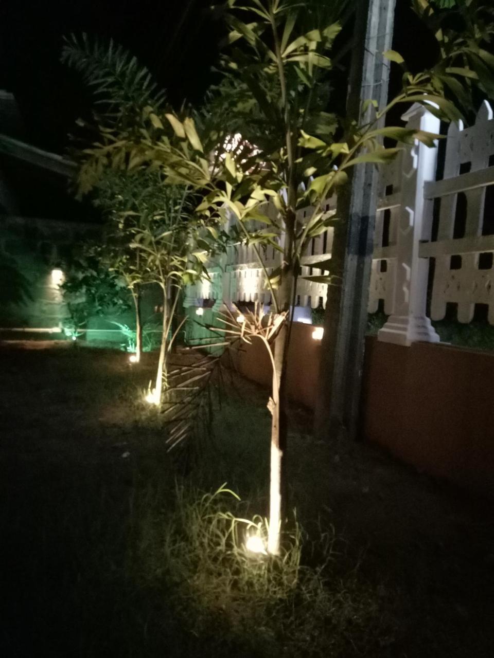 Janu Homestay Tangalle Luaran gambar