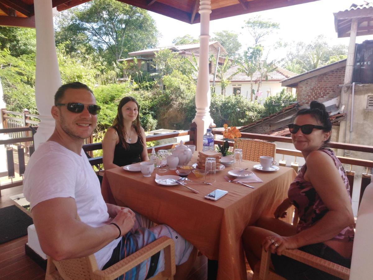 Janu Homestay Tangalle Luaran gambar