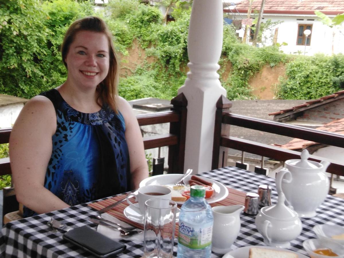 Janu Homestay Tangalle Luaran gambar
